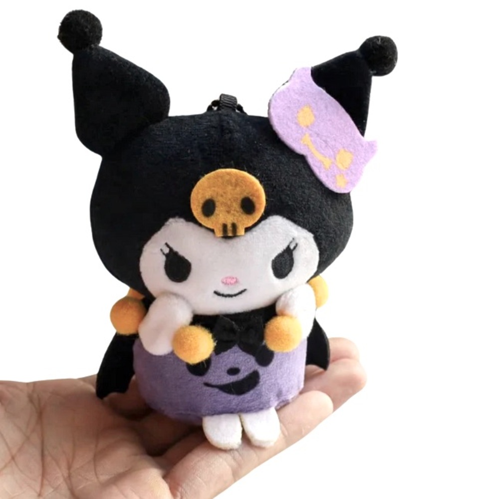 NWT! Adorable Kuromi plush toy